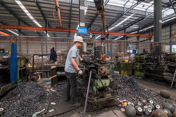 东乡县网架配件-螺栓球加工车间